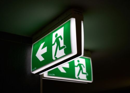 Why Public Premises Can’t Afford to Ignore Emergency Exit Lighting?